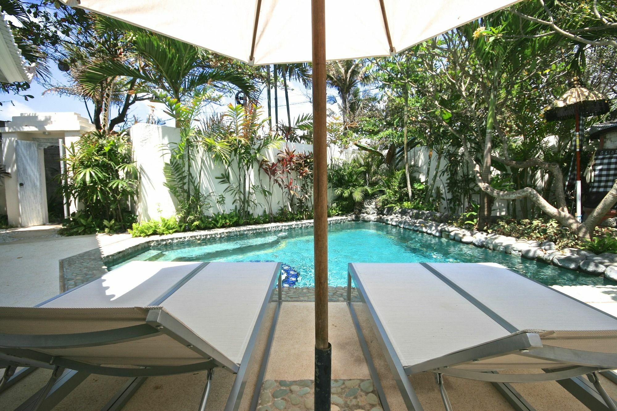 Villa Pantai Indah Canggu  Luaran gambar